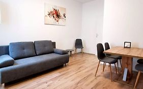 Bacher Apartment